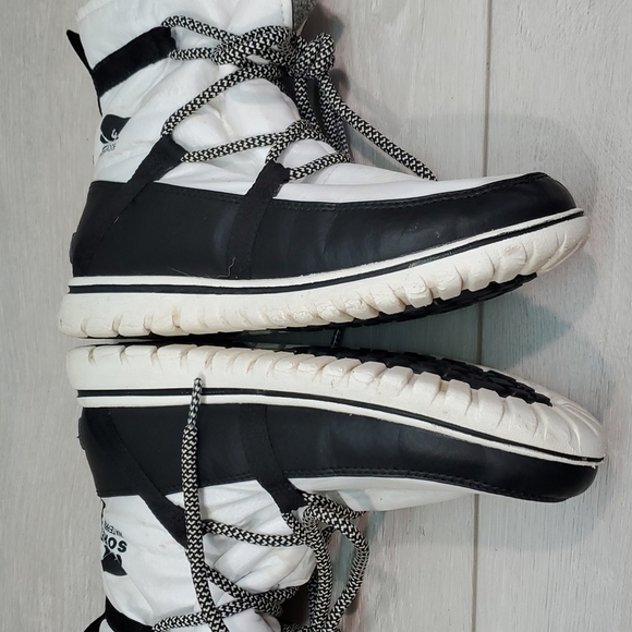 Sorel Women Outdoor Explorer Non Shell Waterproof Ankle Booties shoes sz7 - Picture 9 of 13